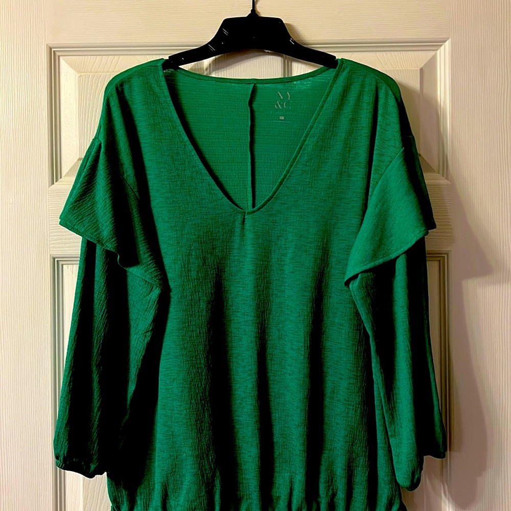 NY&CO 3/4 sleeve shirt